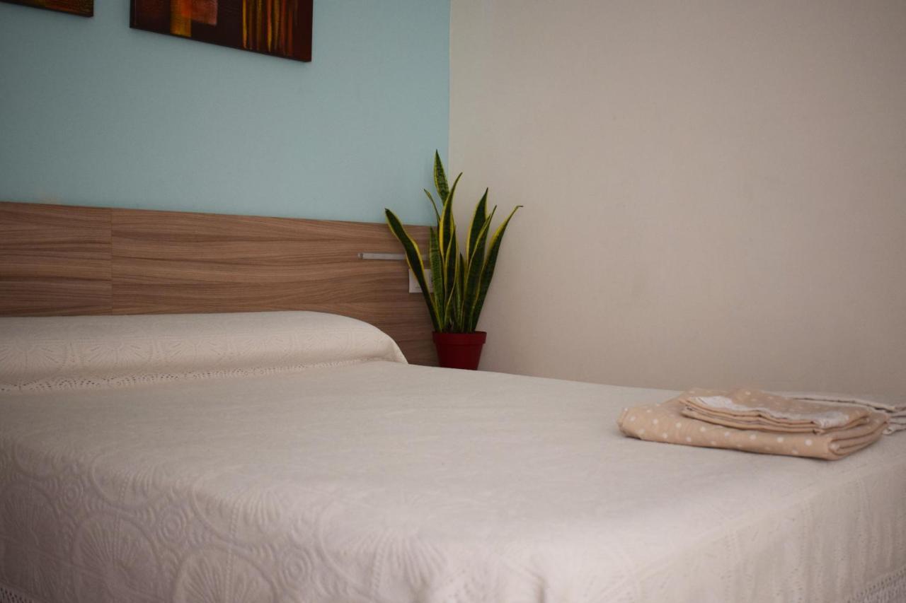 Apartacona-Playa Apartment Valencia Bagian luar foto